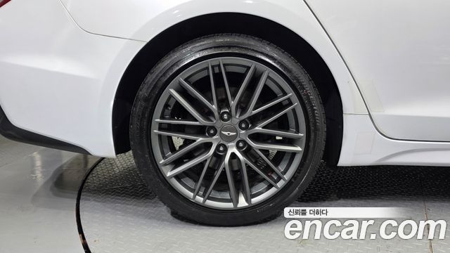 Genesis G70 2018 — photo 5