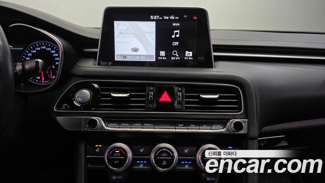 Genesis G70 2018 — photo 20