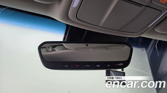 Genesis G70 2018 — photo 22