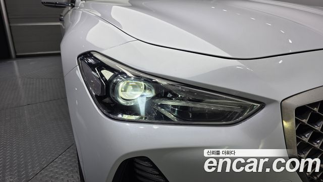 Genesis G70 2018 — photo 8