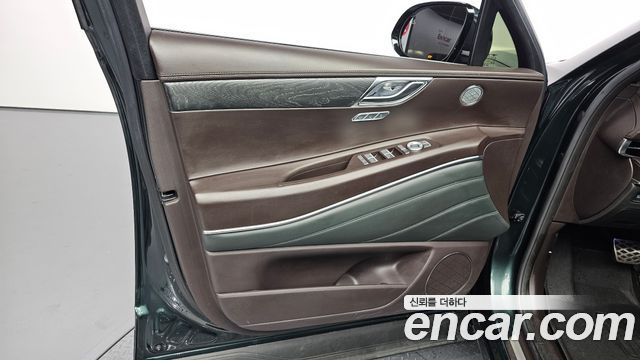 Genesis GV80 2022 — photo 14