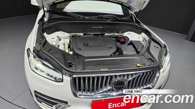 Volvo XC90 2023 — photo 6