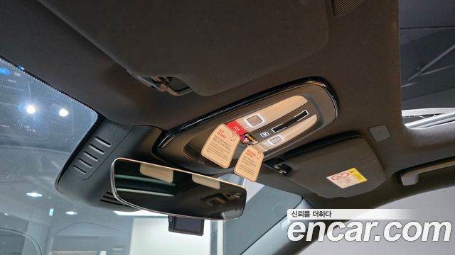 Volvo XC90 2023 — photo 33
