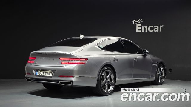 Genesis G80 2022 — photo 2