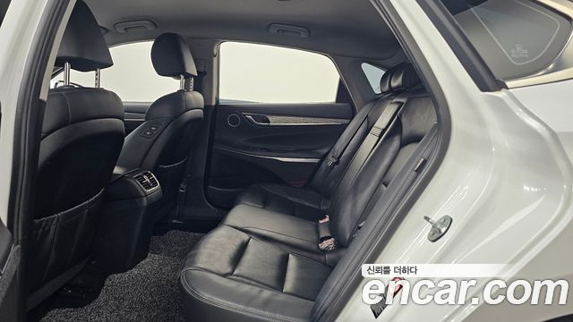Hyundai Grandeur 2018 — photo 16