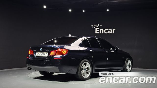 BMW 5-Series 2016 — photo 2