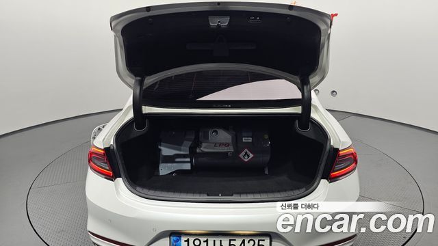 Hyundai Grandeur 2019 — photo 26