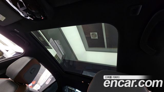 BMW 5-Series 2025 — photo 11