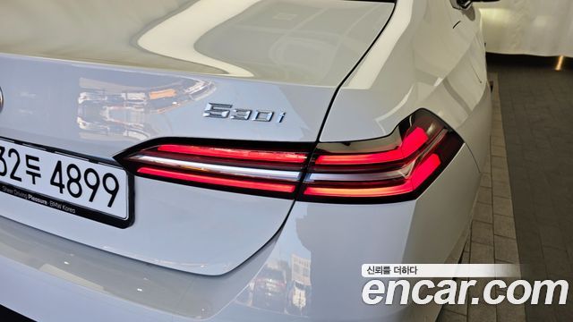 BMW 5-Series 2025 — photo 23