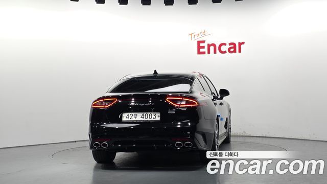 Kia Stinger 2018 — photo 4