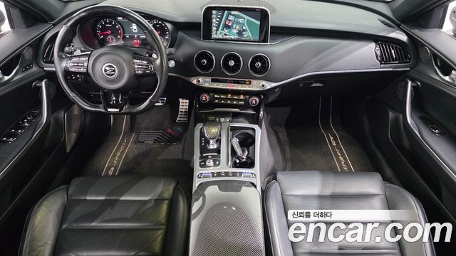 Kia Stinger 2018 — photo 7