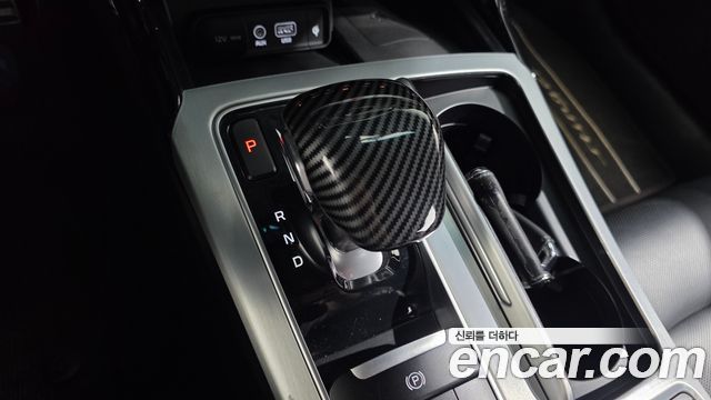 Kia Stinger 2018 — photo 9