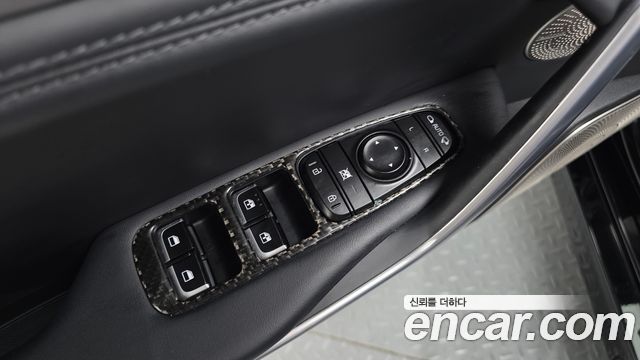 Kia Stinger 2018 — photo 15
