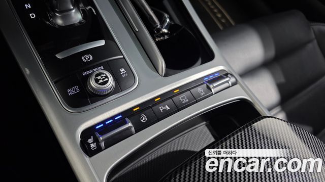 Kia Stinger 2018 — photo 19