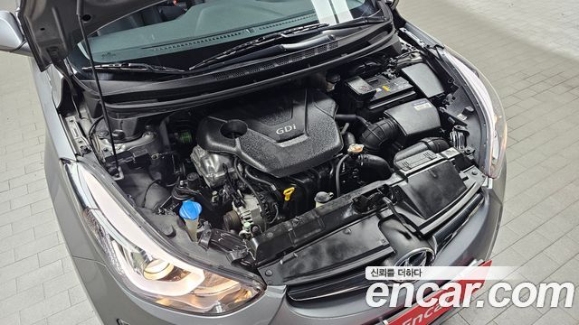 Hyundai AVANTE 2014 — photo 6
