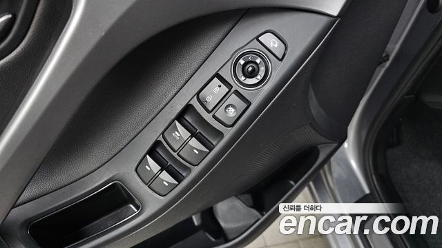 Hyundai AVANTE 2014 — photo 14