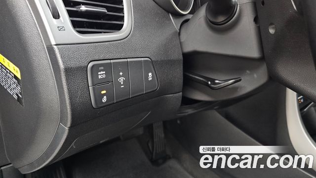 Hyundai AVANTE 2014 — photo 15