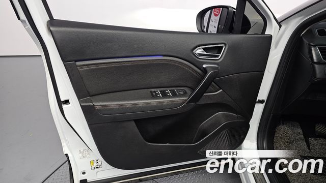 Renault Korea Captur 2021 — photo 14