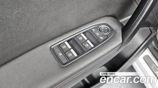 Renault Korea Captur 2021 — photo 28