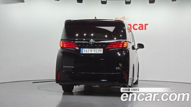 Toyota Alphard 2025 — photo 4