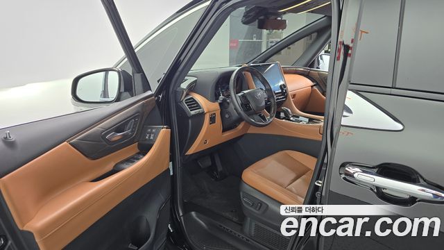 Toyota Alphard 2025 — photo 10