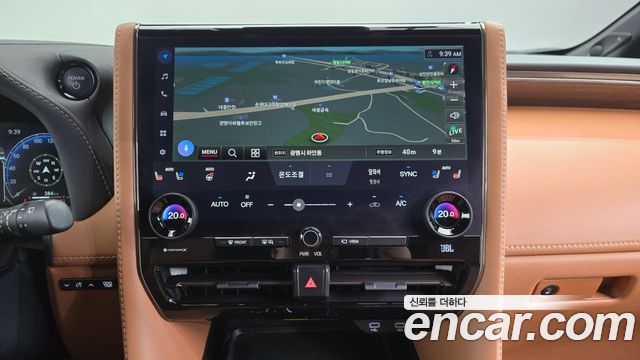 Toyota Alphard 2025 — photo 12