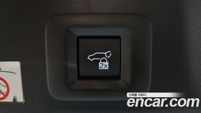 Toyota Alphard 2025 — photo 15