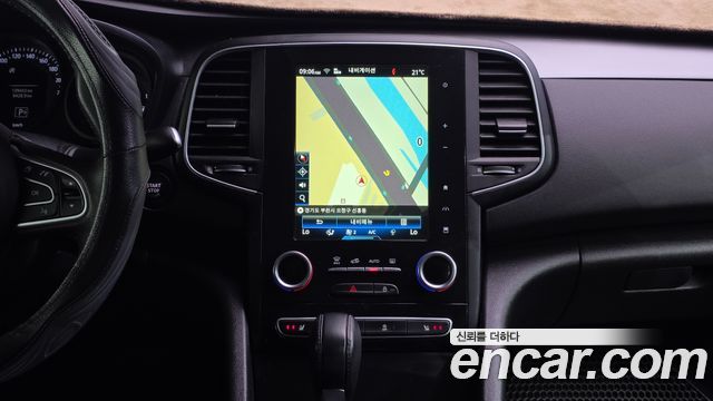 Renault Korea SM6 2016 — photo 14