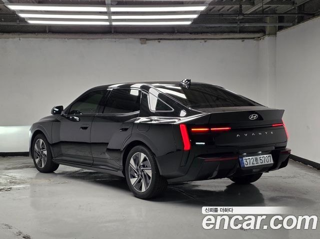Hyundai AVANTE 2027 — photo 2