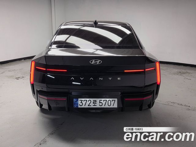 Hyundai AVANTE 2027 — photo 4