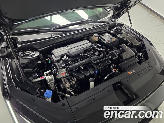 Hyundai AVANTE 2027 — photo 8