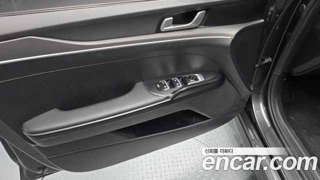 Kia K5 2023 — photo 14