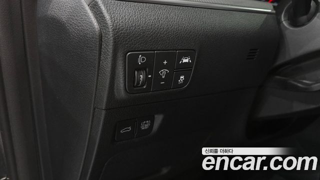 Kia K5 2023 — photo 27