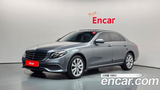 Mercedes-Benz E-Class 2019 — photo 1