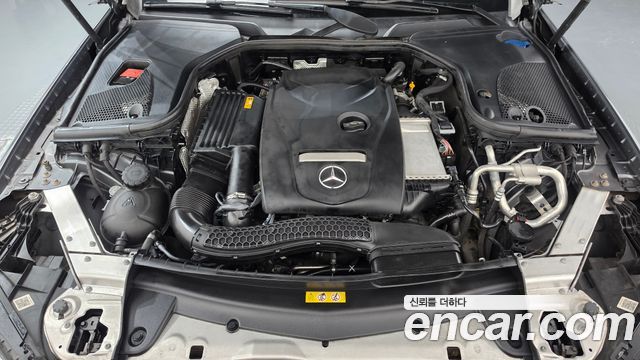 Mercedes-Benz E-Class 2019 — photo 6