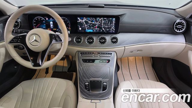 Mercedes-Benz CLS-Class 2023 — photo 10