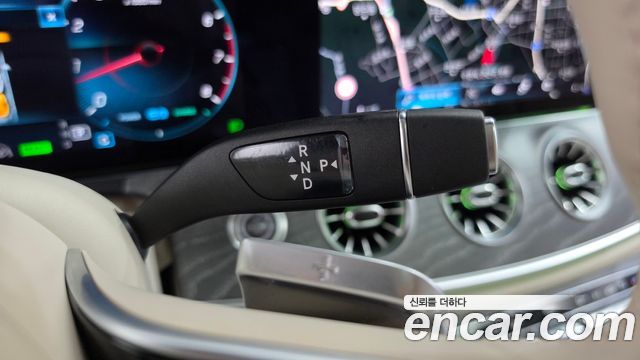 Mercedes-Benz CLS-Class 2023 — photo 12