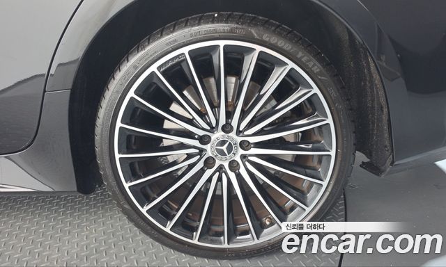 Mercedes-Benz CLS-Class 2023 — photo 7