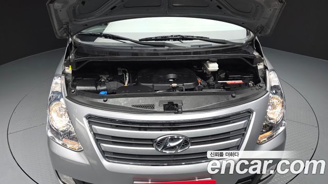 Hyundai Starex 2016 — photo 6