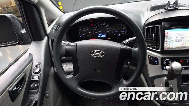 Hyundai Starex 2016 — photo 20