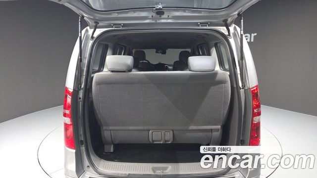 Hyundai Starex 2016 — photo 31