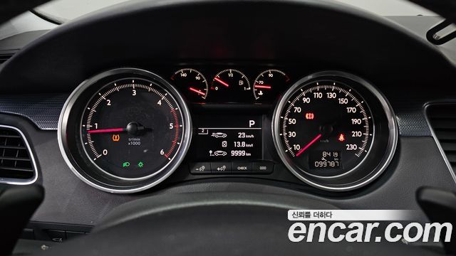 Peugeot 508 2017 — photo 11