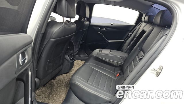 Peugeot 508 2017 — photo 18