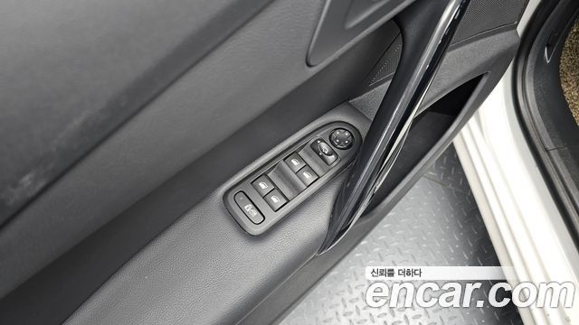 Peugeot 508 2017 — photo 19