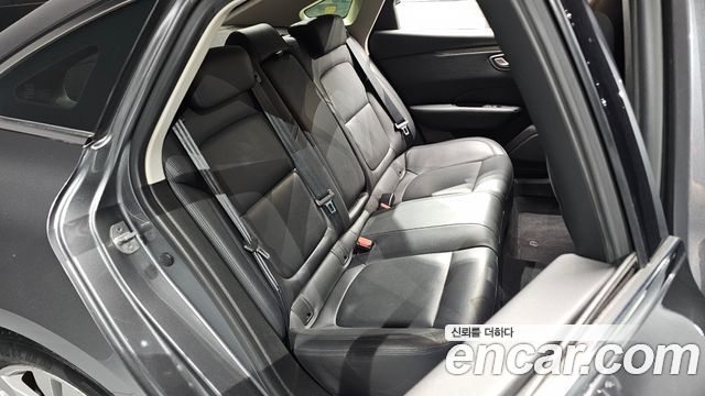 Renault Korea SM6 2020 — photo 11