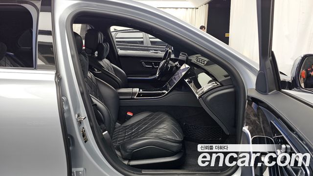 Mercedes-Benz S-Class 2021 — photo 11