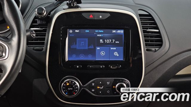 Renault Korea QM3 2018 — photo 25