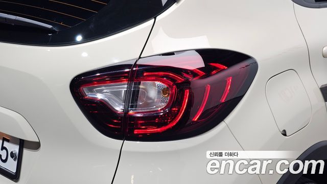 Renault Korea QM3 2018 — photo 9