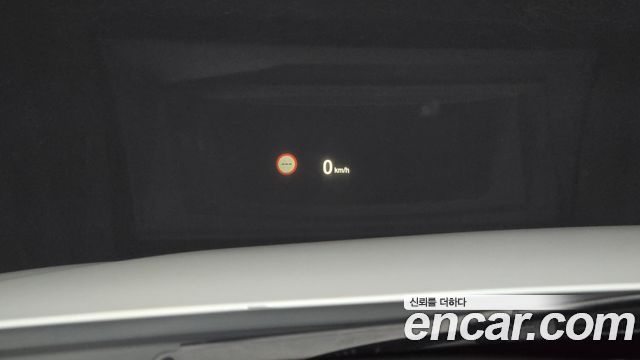 BMW 3-Series 2018 — photo 24