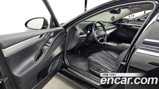 Genesis G80 2022 — photo 13